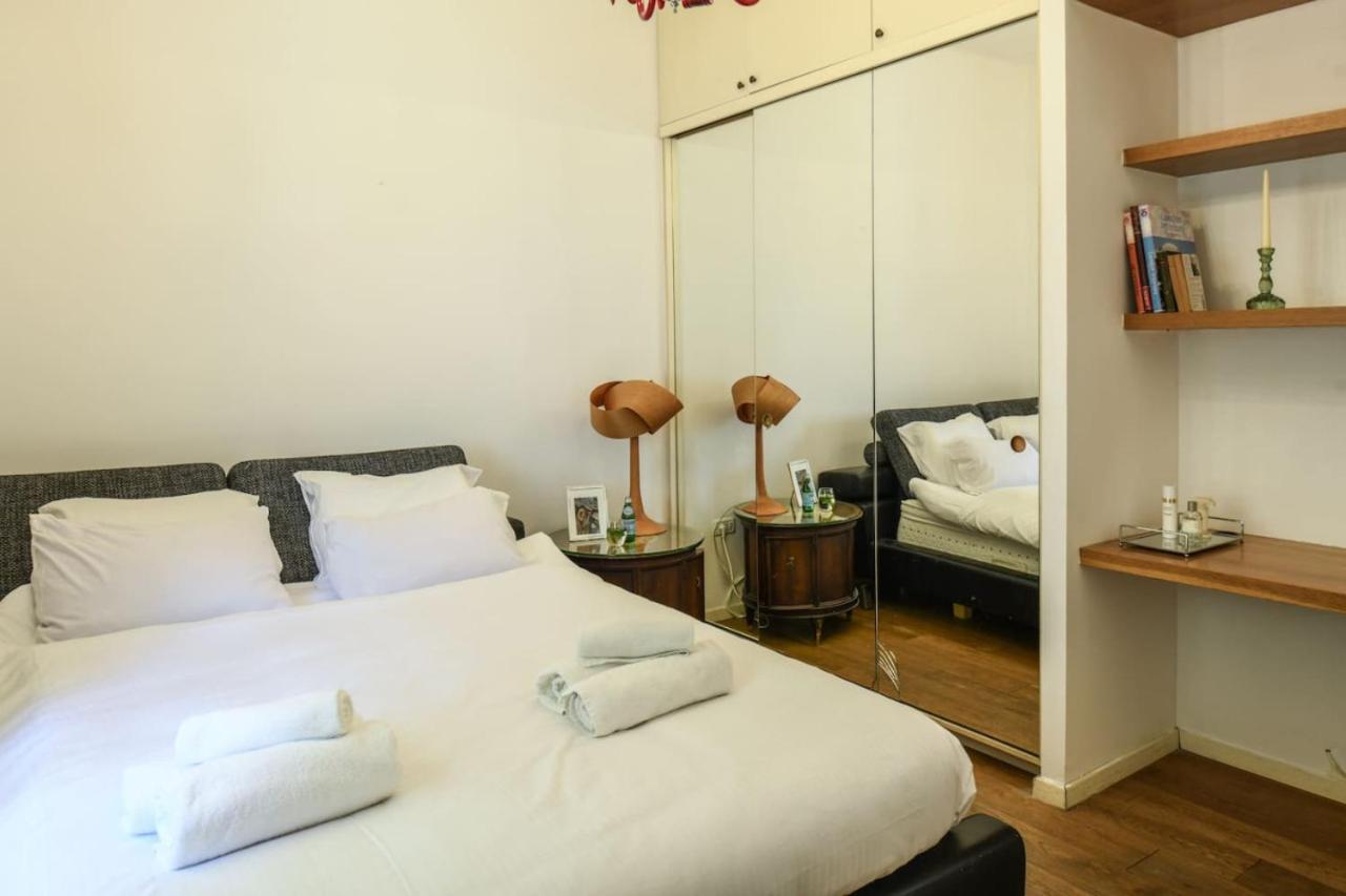 Bright 1br W Parquet Floor In The By Sea N' Rent Apartamento