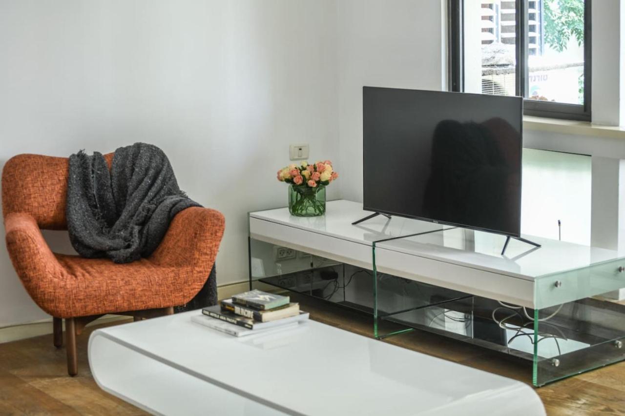 Apartamento Bright 1br W Parquet Floor In The By Sea N' Rent